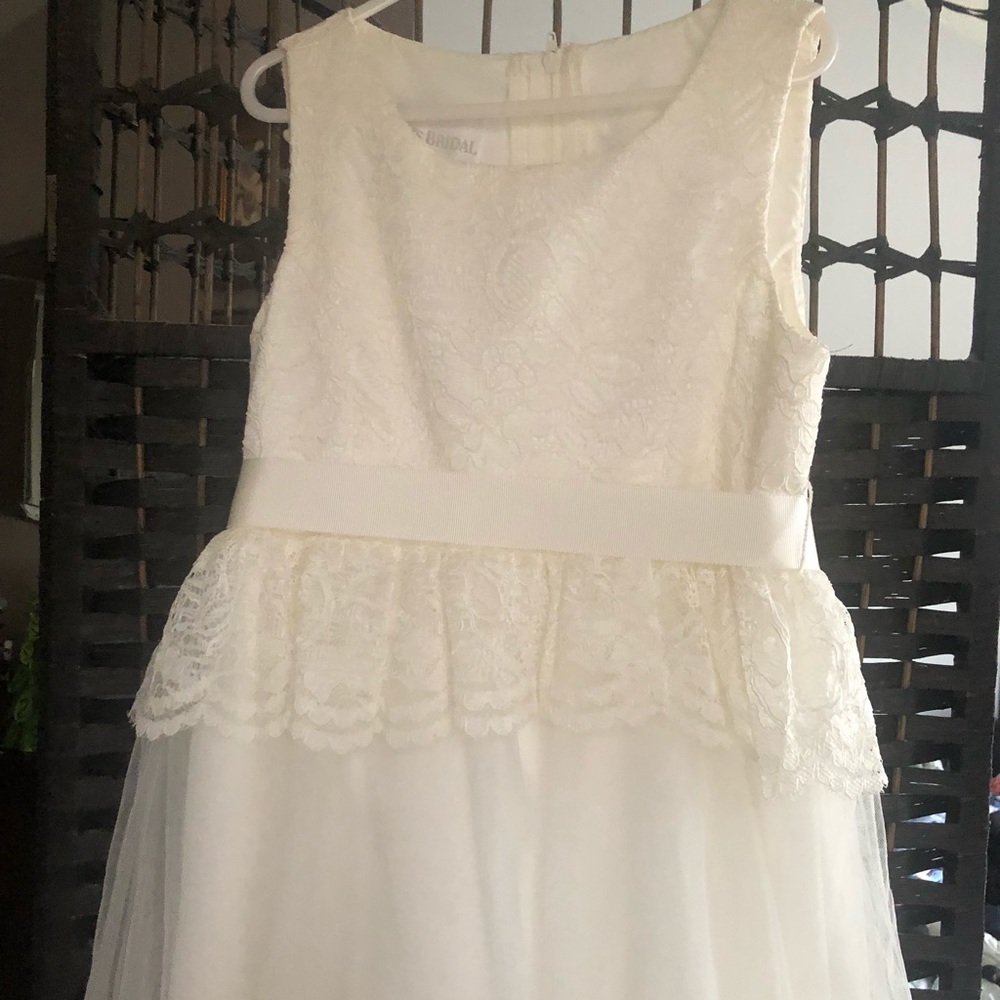 Girls size 8 communion/flower girl dress